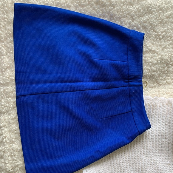 Front Zip Mini Skirt - Picture 2 of 3